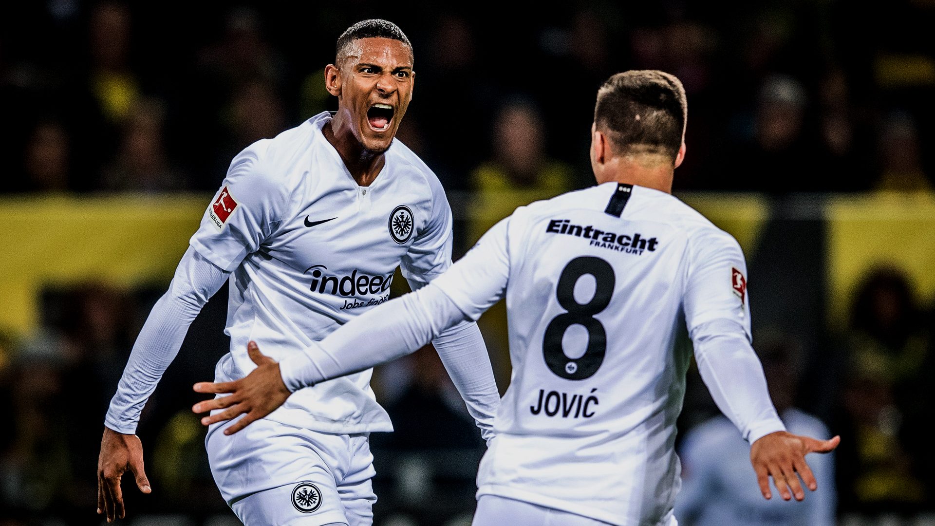 九游官方平台-斯图加特训练开放日，清晨远射贴柱引欢呼，荷甲在即，赛季目标并未改变的简单介绍