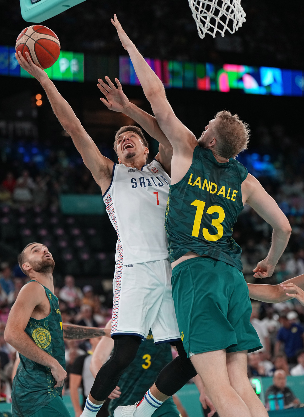 九游官方平台-关于塞维利亚发布备战花絮，关键时刻篮板制胜，国王杯任务艰巨，控场能力受关注的信息